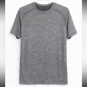 Lululemon Grey Heather Athletic T-Shirt Men’s Medium Short Sleeve Performance